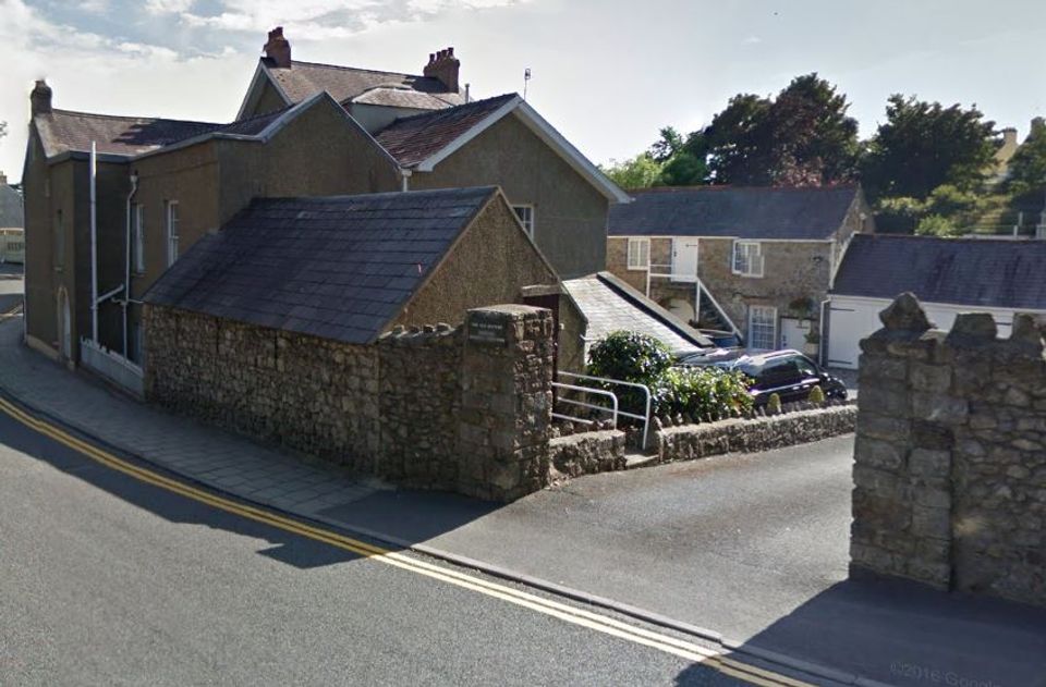 W & M.J Rossiter & Sons Ltd, Tenby