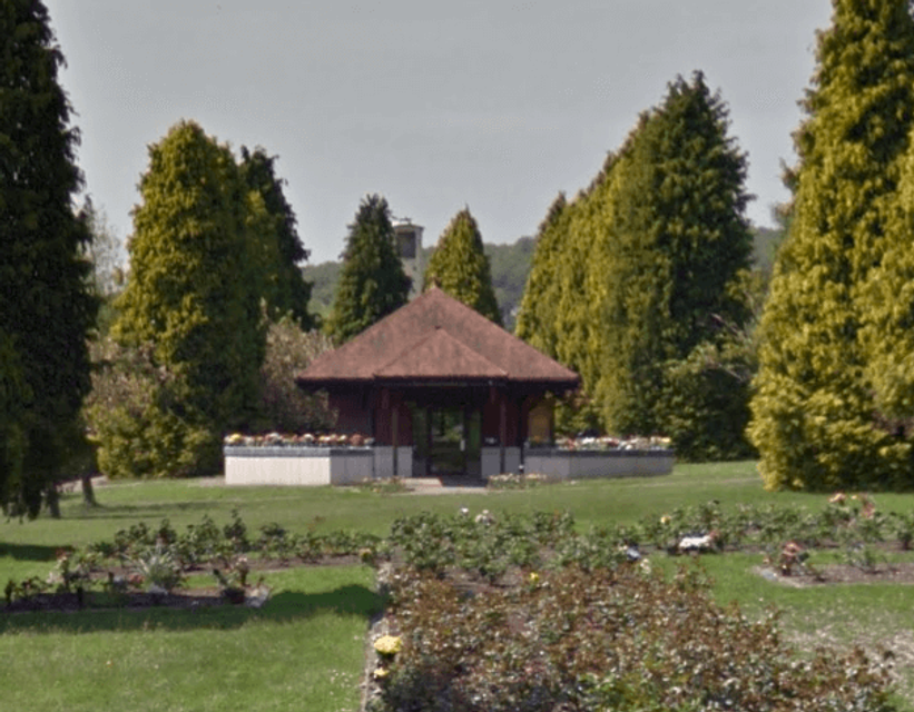 Thornhill Cemetery and Crematorium