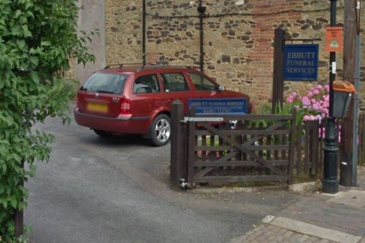 Ebbutt Funeral Directors, Oxted
