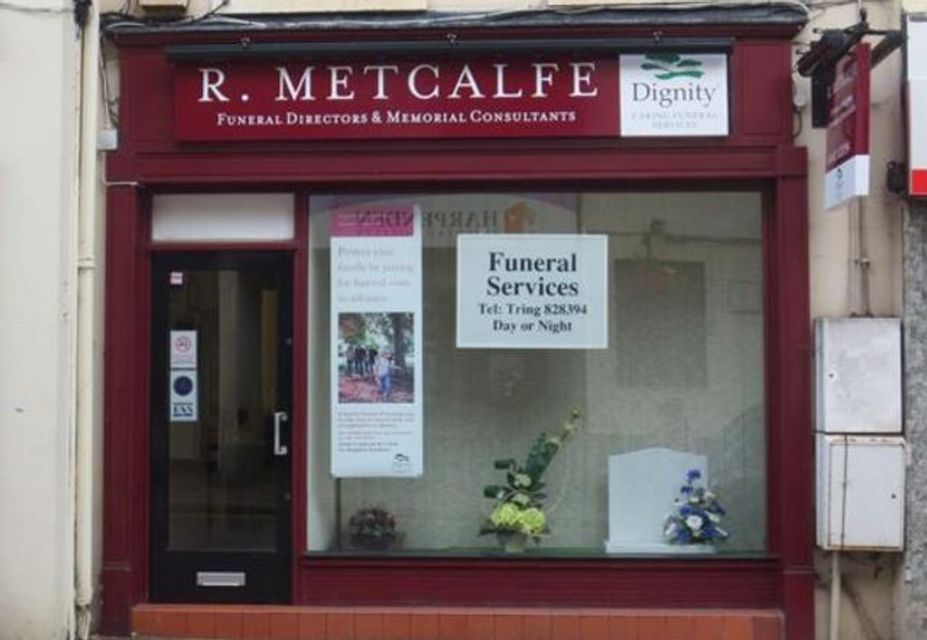 R Metcalfe Funeral Directors