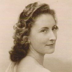 Isobel Purves