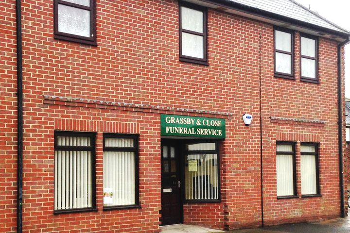 Grassby & Close Funeral Service