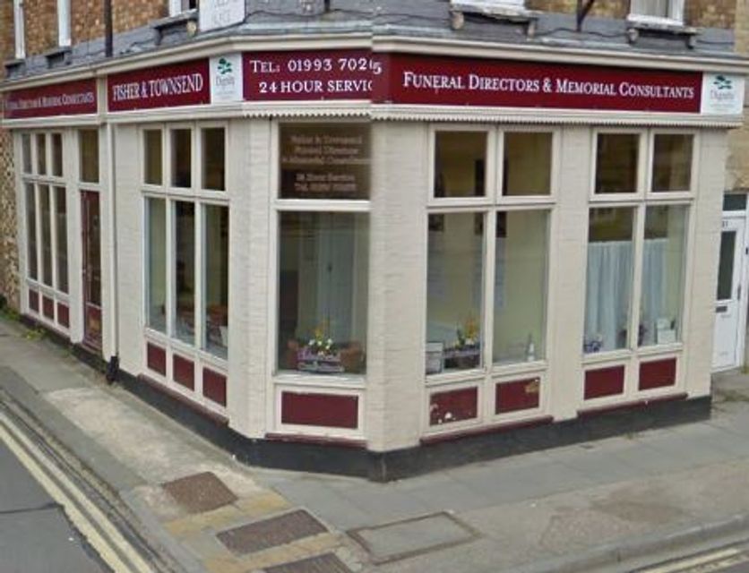 S & R Childs Funeral Directors, Witney