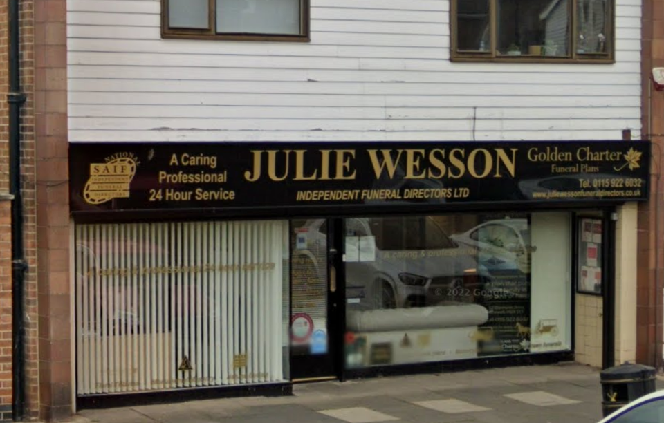 Julie Wesson Independent Funeral Directors, Beeston, funeral director in Nottinghamshire