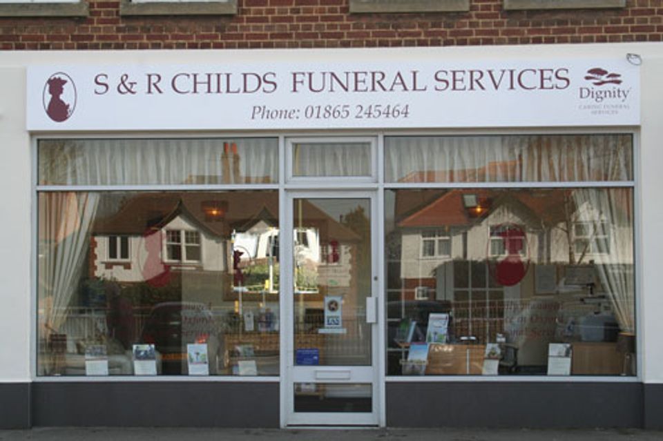 S & R Childs Funeral Directors, Botley