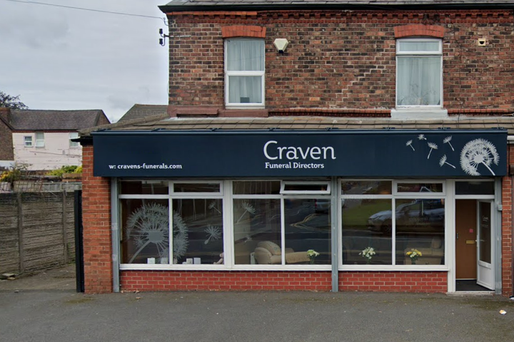 Craven's Funeral Service, Huyton