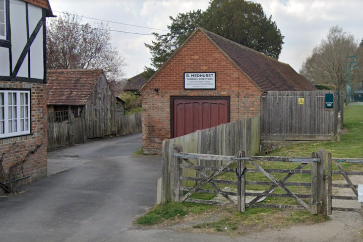 R Medhurst Funeral Directors