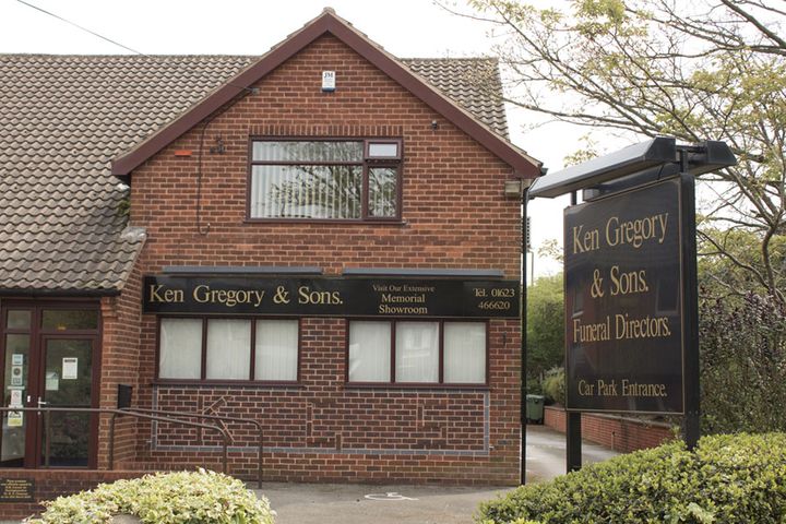Ken Gregory & Sons Funeral Directors, Mansfield