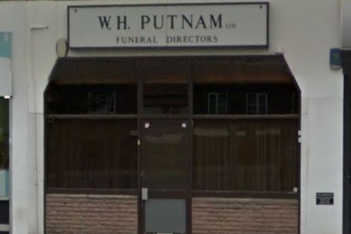 W H Putnam Funeral Directors, Edgware