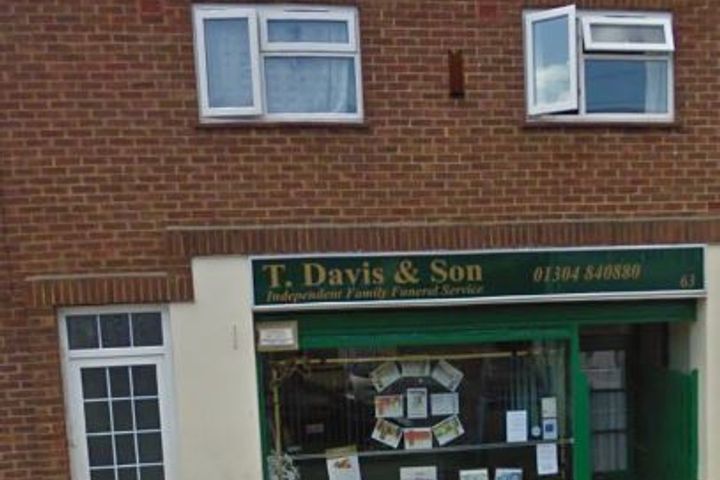 T Davis & Son