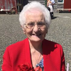 Eileen Harries