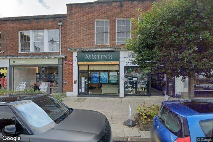 Austin's Funeral Directors, Welwyn Garden City