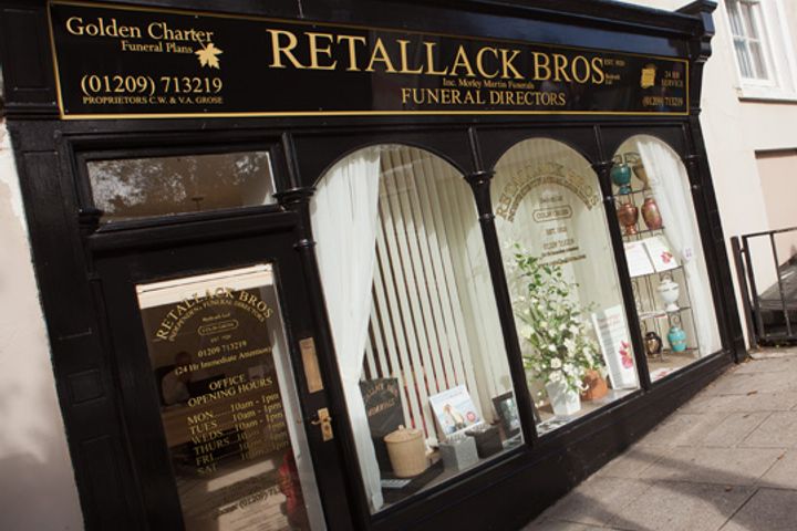 Retallack Bros (Colin Grose)