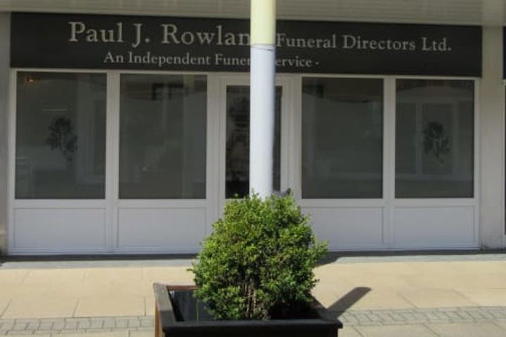 Paul J Rowland, Allington