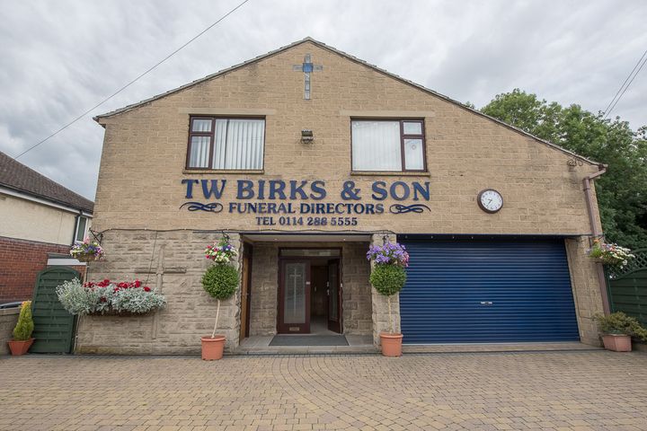 T.W. Birks & Son Ltd, Deepcar