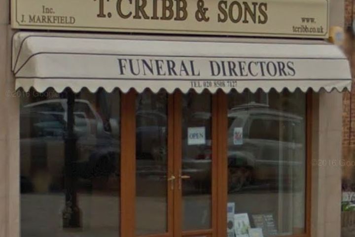 T Cribb & Sons, Debden