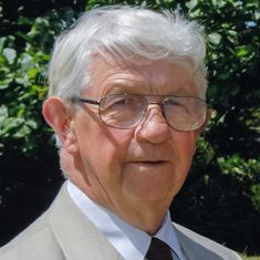 Christopher Leslie Read