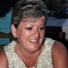 Gail Akhurst