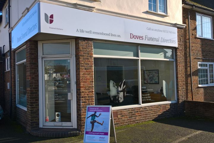 Doves Funeral Directors, Sevenoaks