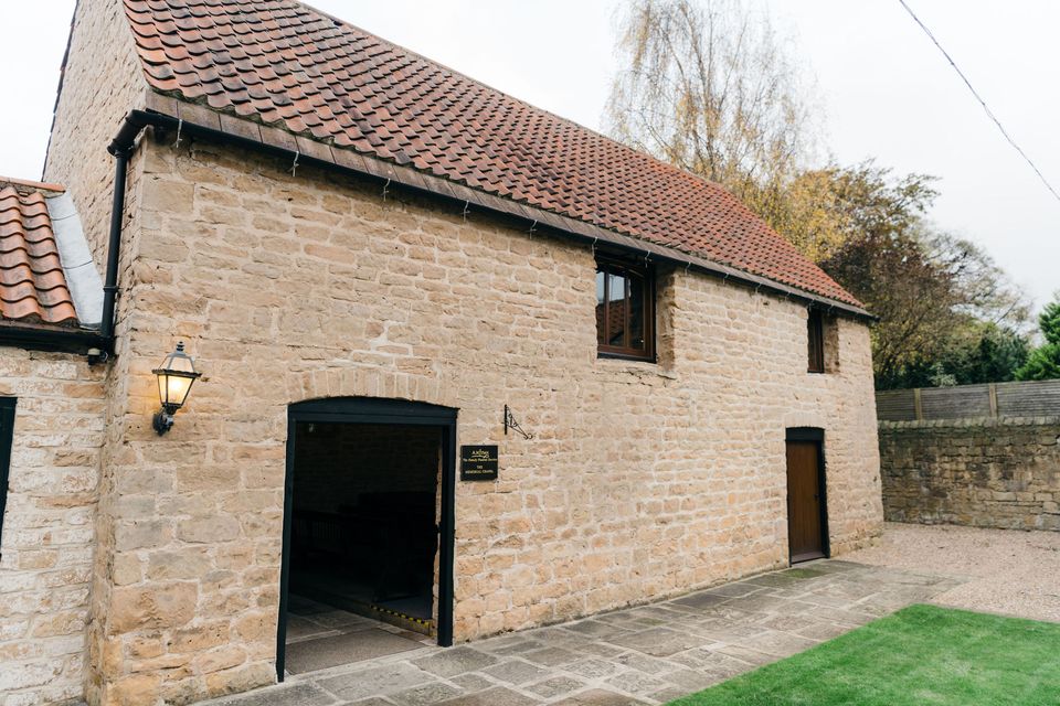 A.W. Lymn Mansfield Woodhouse, funeral director in Nottinghamshire