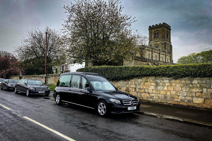 G Roberts Independent Family Funeral Director