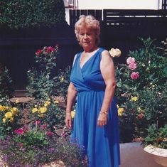 Deirdre ( Delia ) Howes