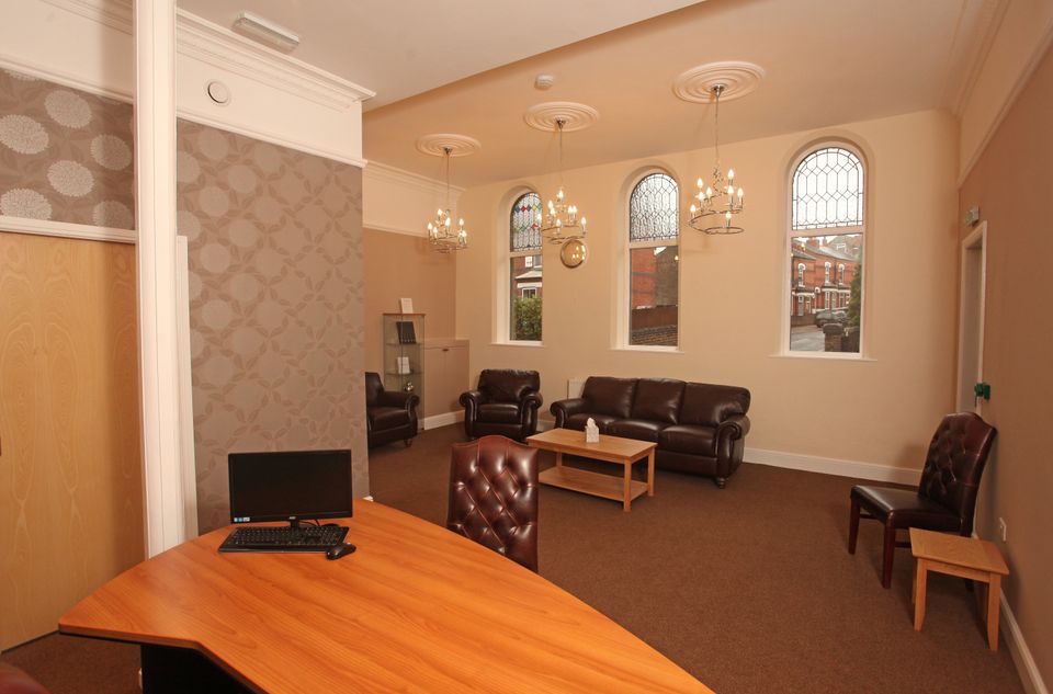 Gillotts Funeral Directors, Kimberley, funeral director in Nottinghamshire