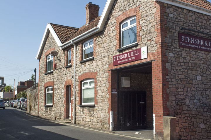 R. Davies & Son Funeral Directors, Shirehampton