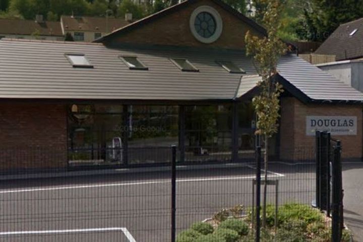Douglas Funeral Directors, Dromore Rd