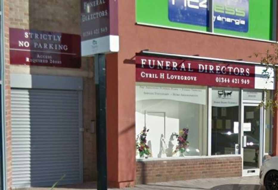 Cyril H Lovegrove Funeral Directors, Bracknell
