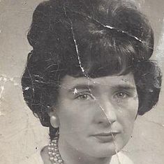Dorothy ( DOT ) Davies