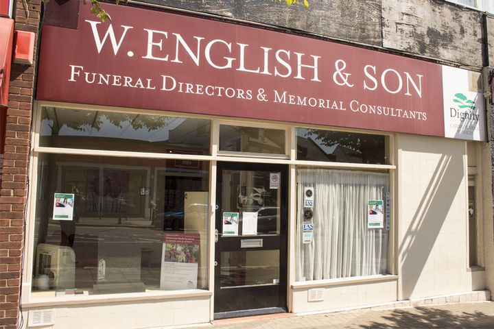 W English & Son Funeral Directors, Woodford