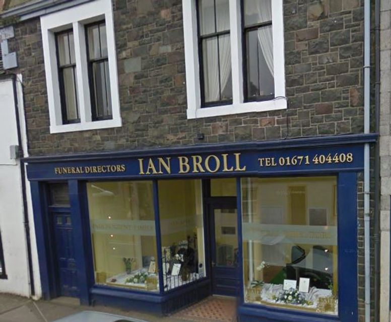 Ian Broll Funeral Director