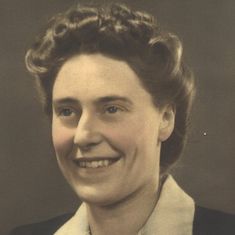 Margaret 'Peggy' Leach