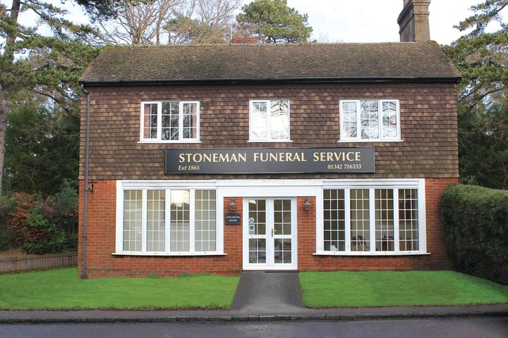 Stoneman Funeral Service Crawley Down