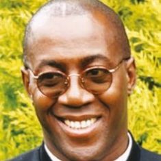 Dele Oniya