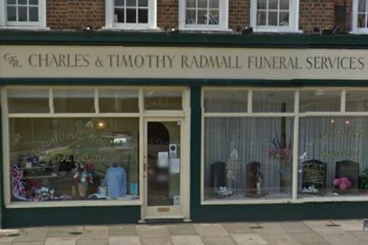 C & T Radmall Funeral Service, Horsham