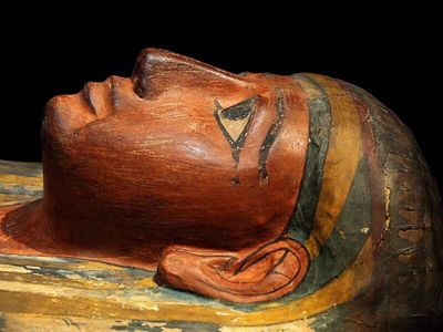 Continuing bonds: What the past can teach us about death and grief