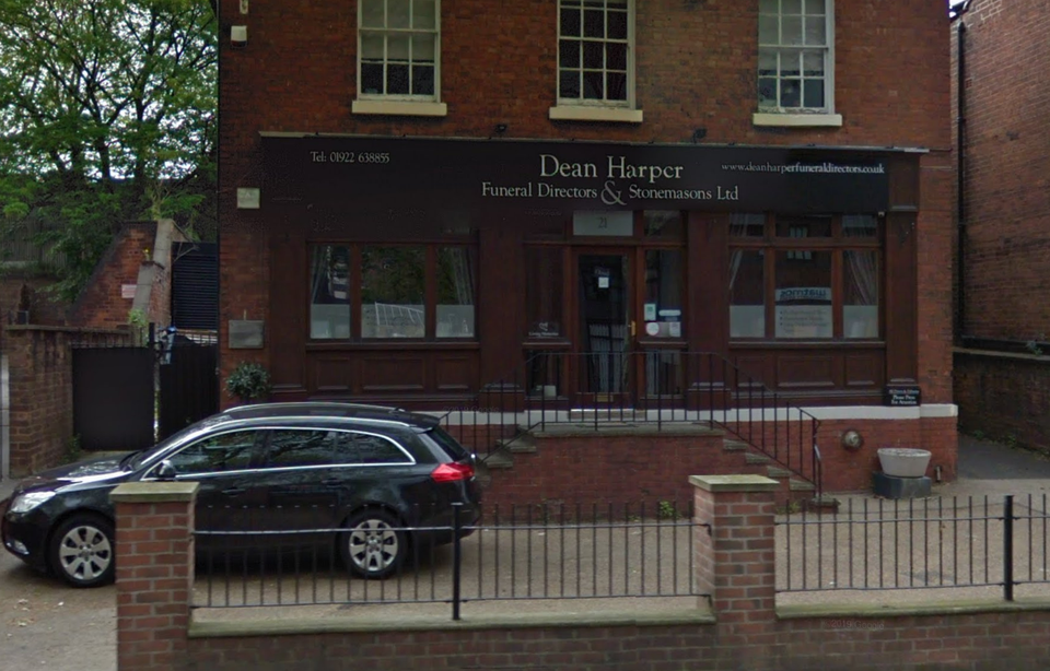 Dean Harper Funeral Directors, funeral director in West Midlands