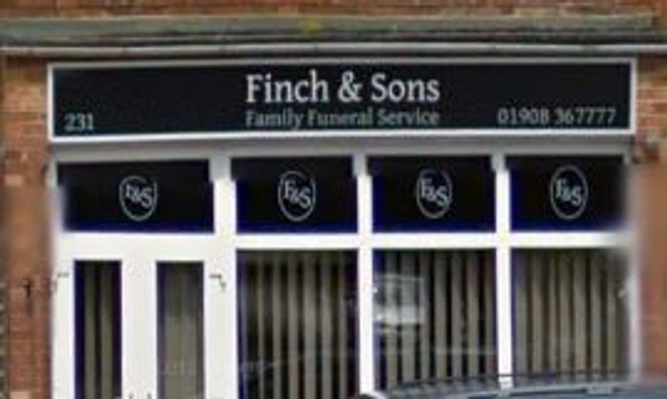 Finch & Sons, Queensway