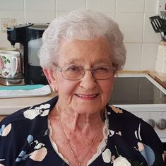 Elsie Kathleen STAPLEY