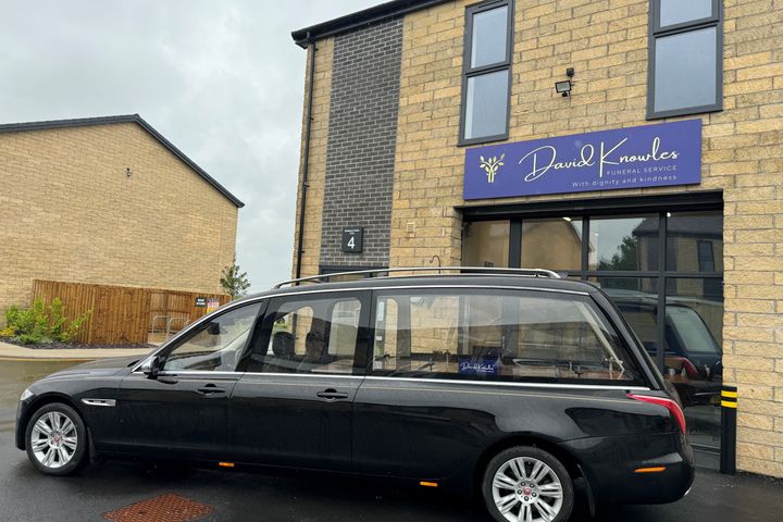 David Knowles Funeral Service