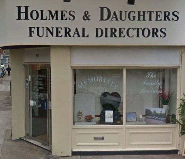 Holmes & Daughters, East Sheen
