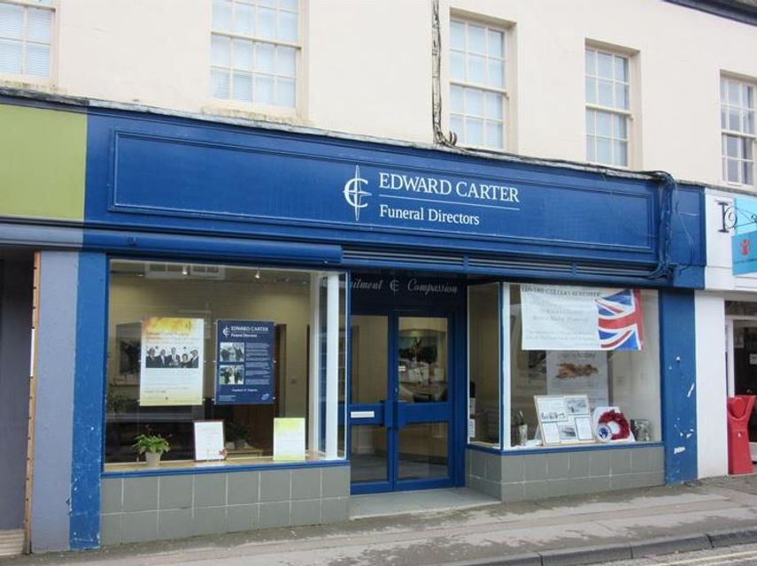 Edward Carter Funeral Directors, Wantage