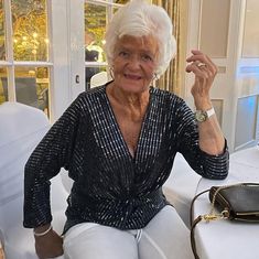 Jeanie Firth