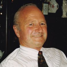 Dennis Holloway
