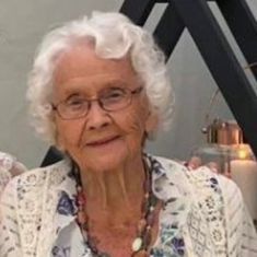 Eileen Barton