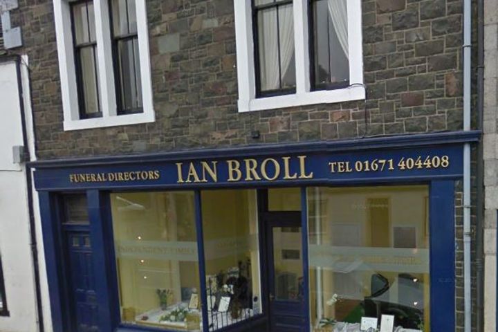 Ian Broll Funeral Director