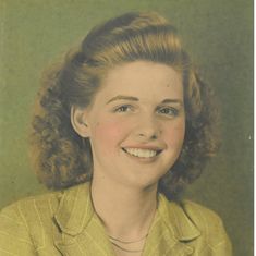 Clara Elizabet "Betty" Broadbent
