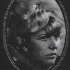 Beryl Knowles